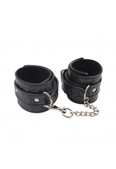 Черные оковы на карабине Be good Ankle Cuffs